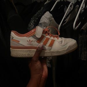 Adidas forum low 10M/11W